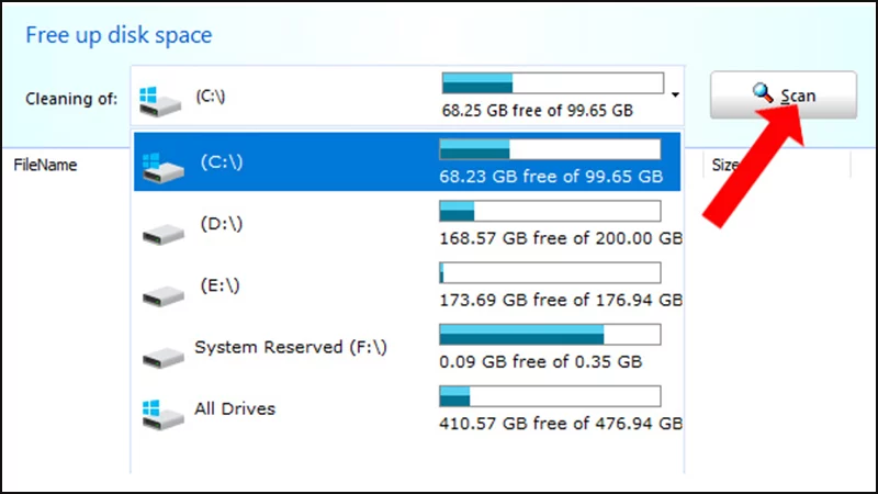 Sau khi chọn ổ đĩa, bấm Scan và đợi ứng dụng xử lý tìm file rác